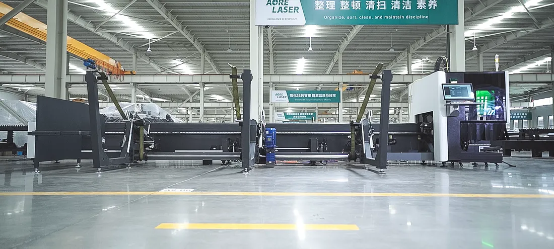 máy cắt laser v12 (2).webp