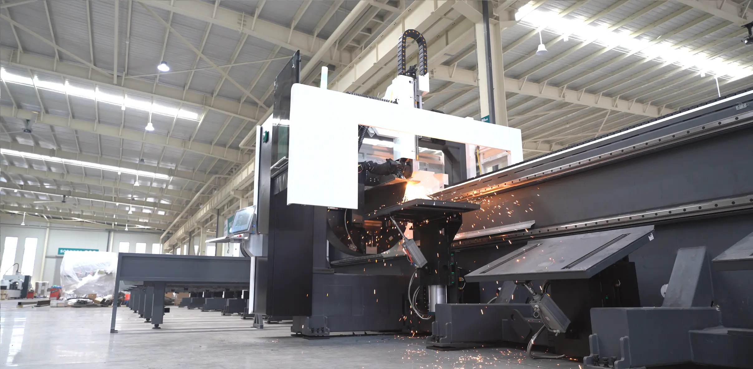 Hướng dẫn máy cắt ống laser sợi quang (3).webp
